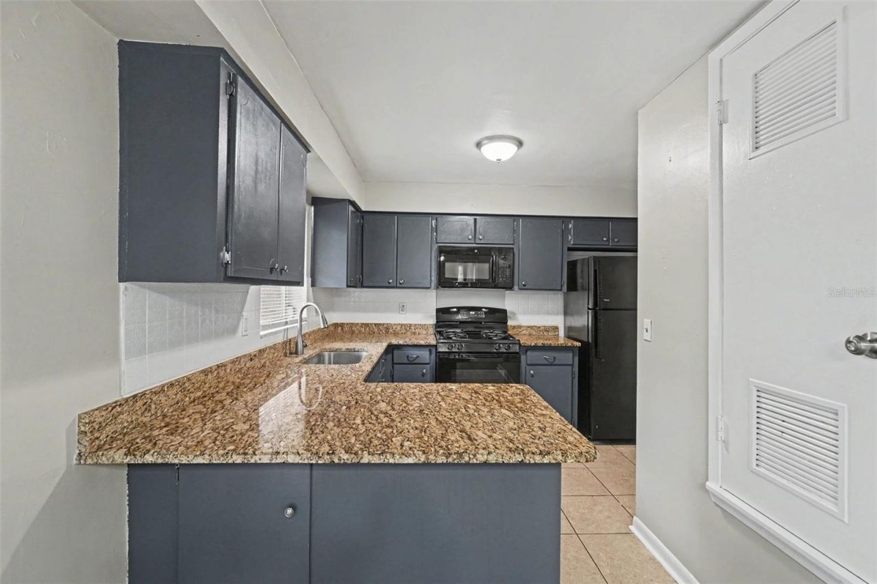 7170 Holiday Drive, Spring Hill, FL 34606 Photo