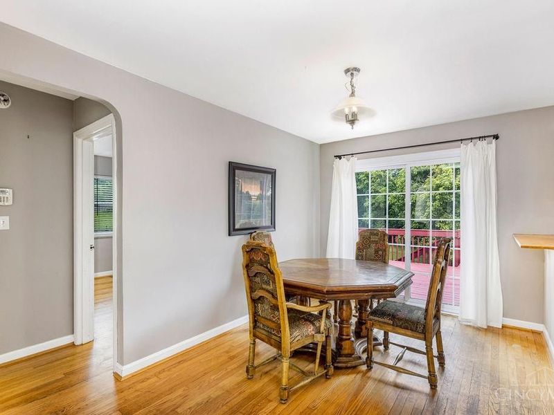 4894 Oaklawn Drive, Cincinnati, OH 45227 Photo 7