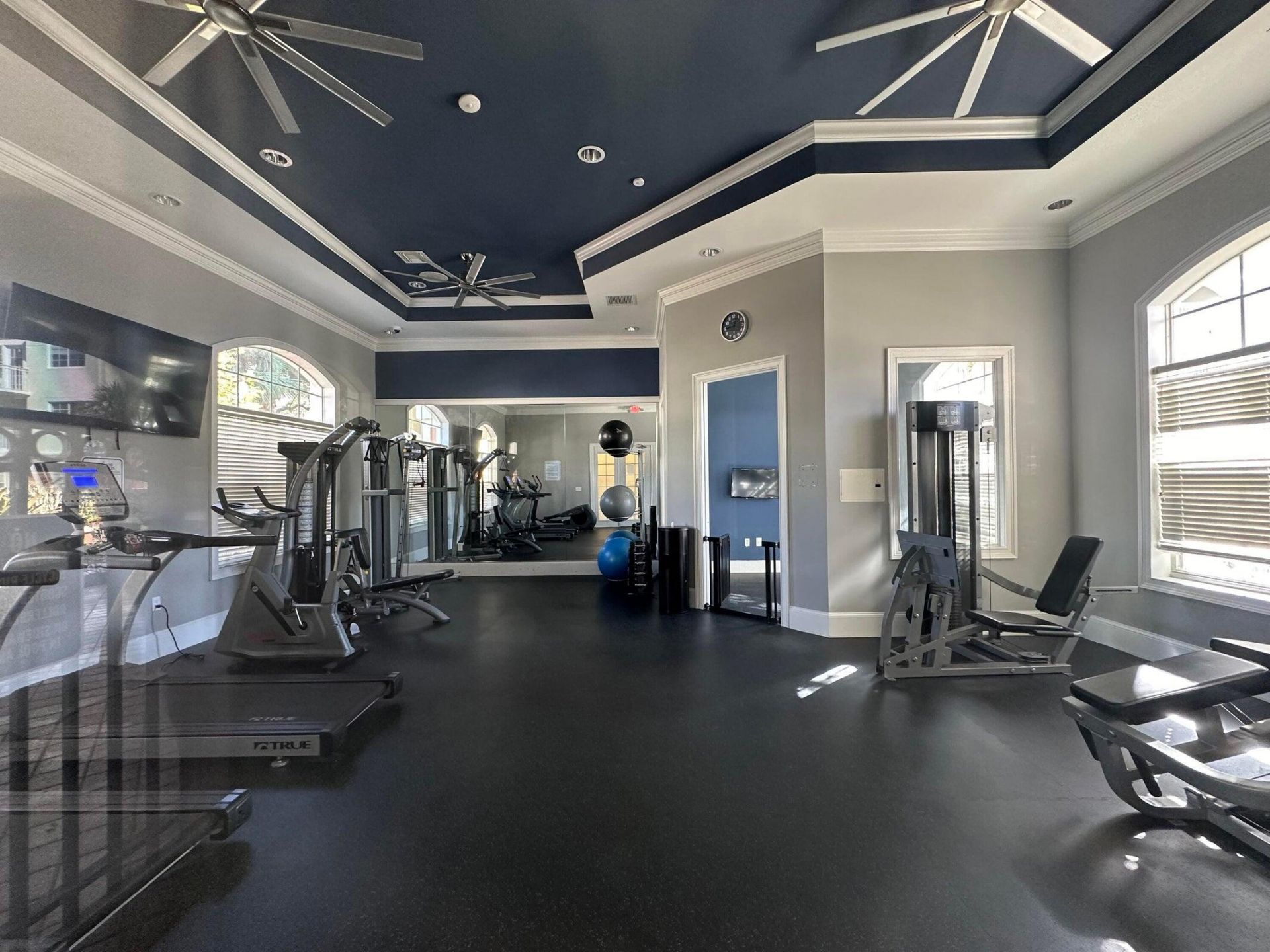 9901 Baywinds Boulevard, Unit 3107, West Palm Beach, FL 33411 Photo
