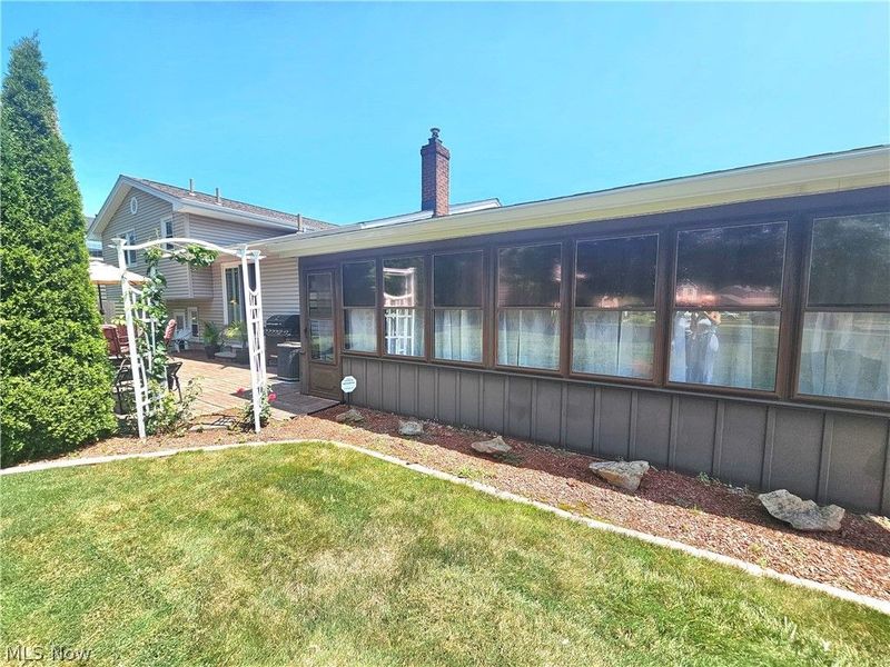 8394 Four Seasons Trail, Youngstown, OH 44514 Photo 14