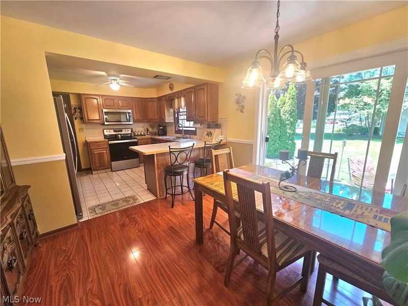 8394 Four Seasons Trail, Youngstown, OH 44514 Photo 21