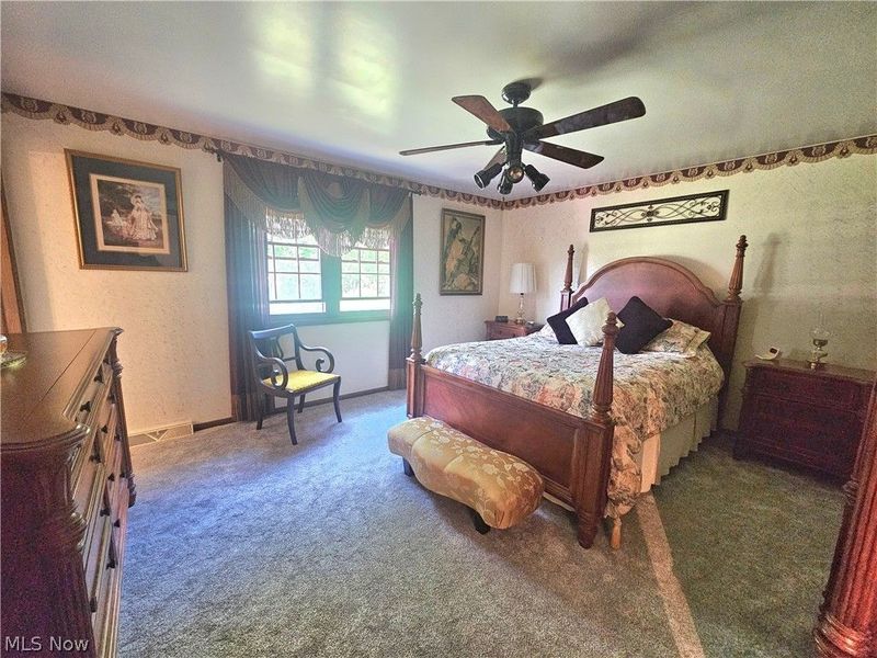 8394 Four Seasons Trail, Youngstown, OH 44514 Photo 32