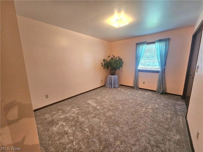 8394 Four Seasons Trail, Youngstown, OH 44514 Photo 34