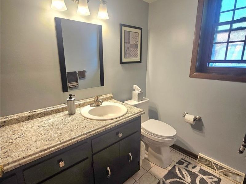 8394 Four Seasons Trail, Youngstown, OH 44514 Photo 41