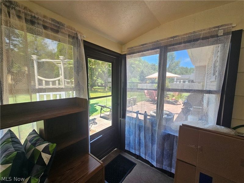 8394 Four Seasons Trail, Youngstown, OH 44514 Photo 46