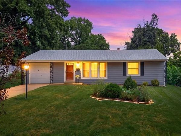 7017 Deerpath Drive, Unincorporated, MO 63123