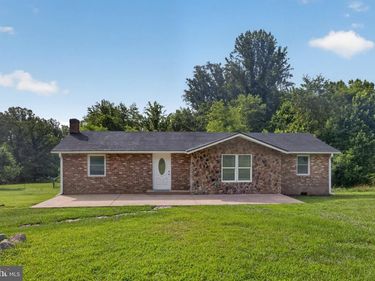 268 ROLLINS FORD ROAD, AMISSVILLE, VA 20106