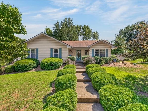 7301 NW 79th Street, Kansas City, MO 64152