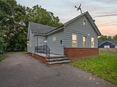 181 Myrtle Street , Rochester, NY 14606