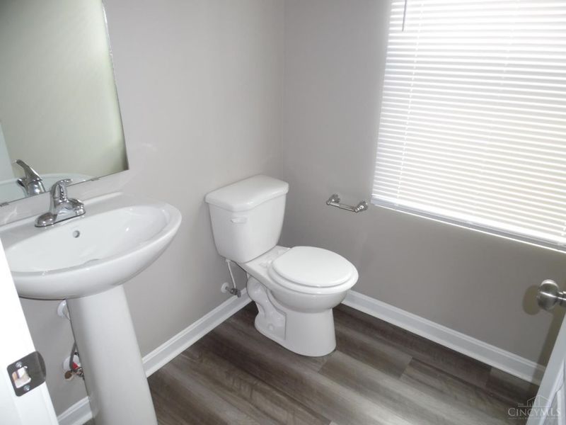 466 W Kemper Road, Springdale, OH 45246 Photo 11