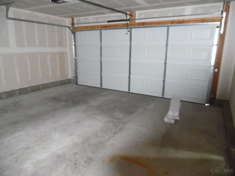466 W Kemper Road, Springdale, OH 45246 Photo 31