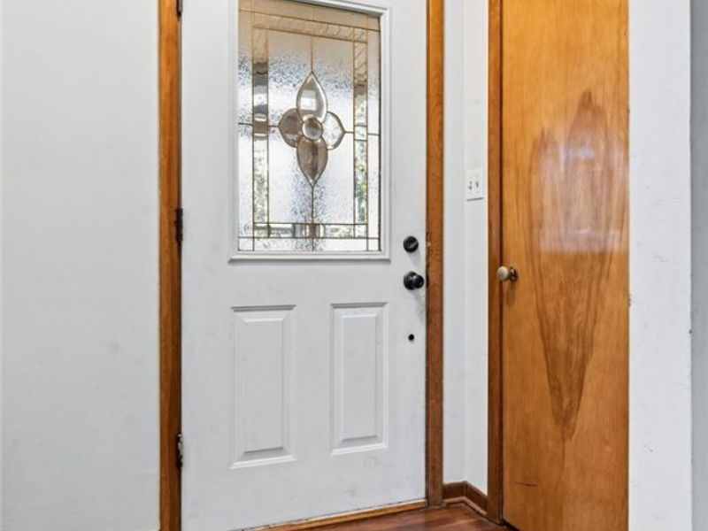 351 Hoover Avenue, Akron, OH 44312 Photo 10