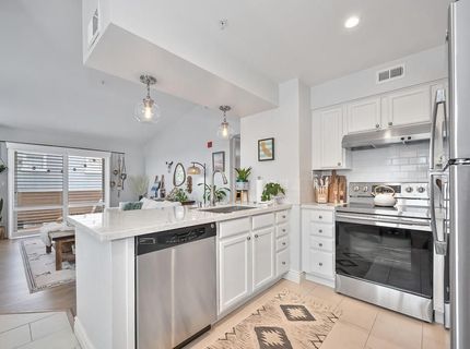 885 Halidon Way #1428, Unit 1428, Folsom, CA 95630 Photo