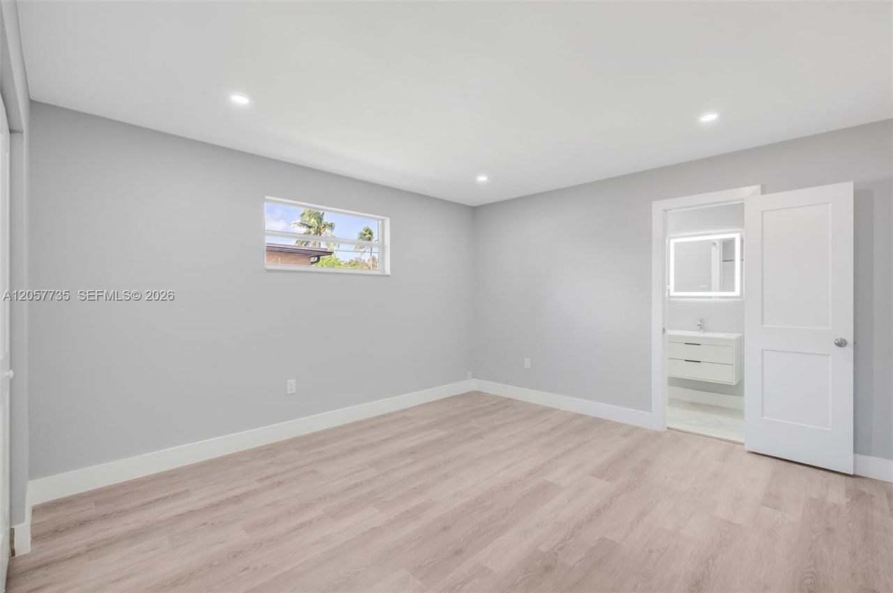 6420 NW 26th St , Sunrise, FL 33313 Photo