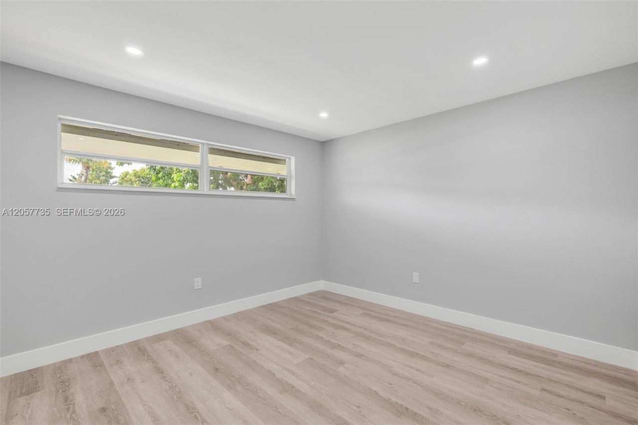 6420 NW 26th St , Sunrise, FL 33313 Photo