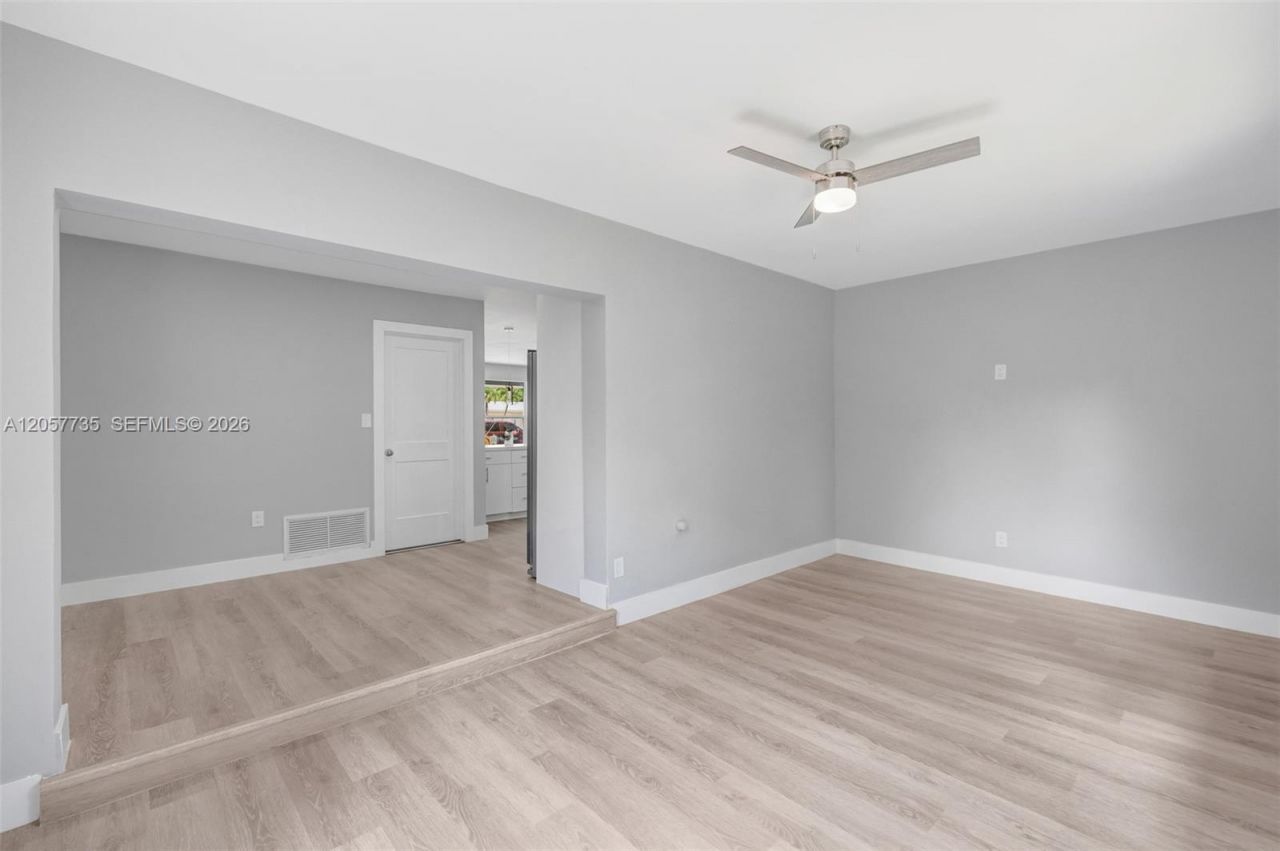 6420 NW 26th St , Sunrise, FL 33313 Photo