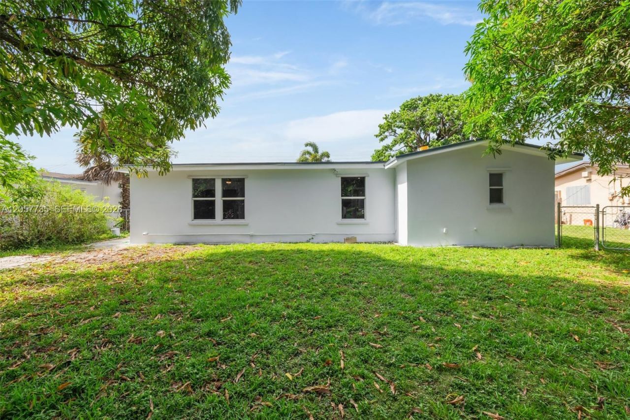 6420 NW 26th St , Sunrise, FL 33313 Photo