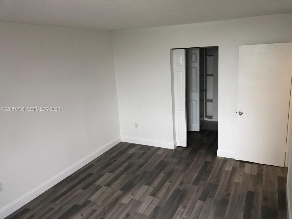 9682 Fontainebleau Blvd, Unit 507, Miami, FL 33172 Photo