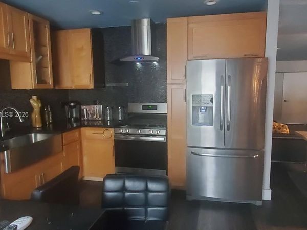 18901 NW 24th Ave , Miami Gardens, FL 33056