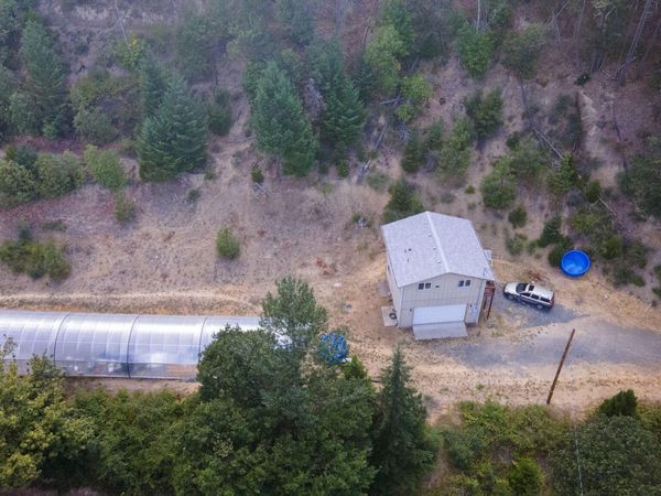 4218 Thompson Creek Road, Applegate, OR 97530