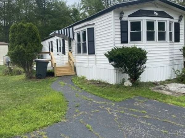305 Turnpike, Unit 225, Easton, MA 02375