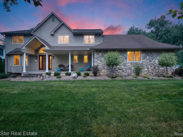 3556 Shady Beach Boulevard, Orchard Lake Village, Mi 48324