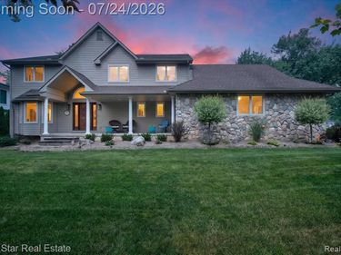3556 Shady Beach Boulevard, Orchard Lake Village, Mi 48324