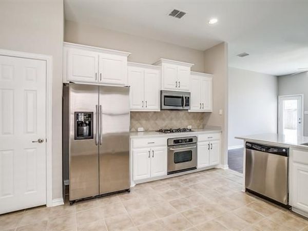 2692 Lake Ridge Drive, Little Elm, TX 75068