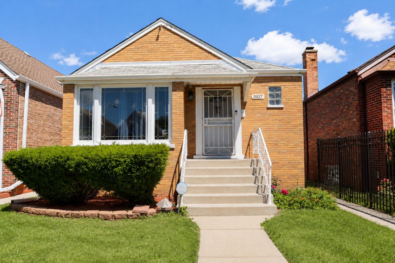 5927 S Kildare Avenue , Chicago, IL 60629