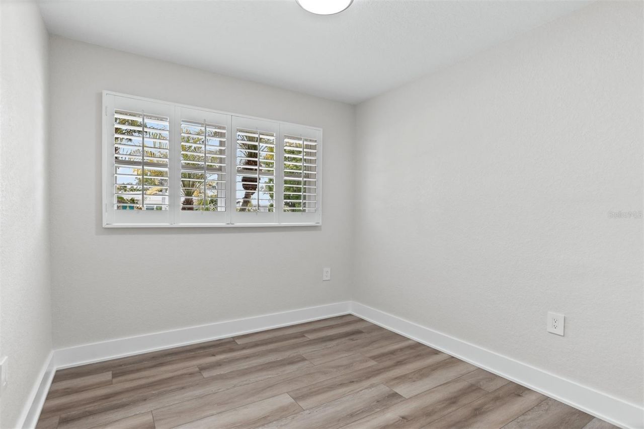 3332 70th Lane N, Saint Petersburg, FL 33710 Photo