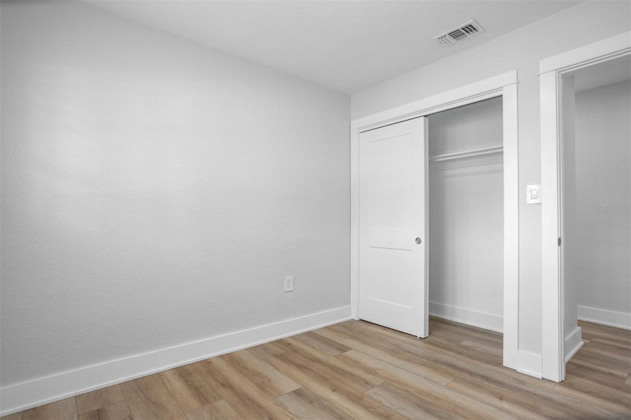3332 70th Lane N, Saint Petersburg, FL 33710 Photo