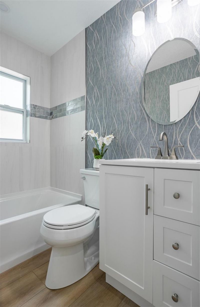 3332 70th Lane N, Saint Petersburg, FL 33710 Photo