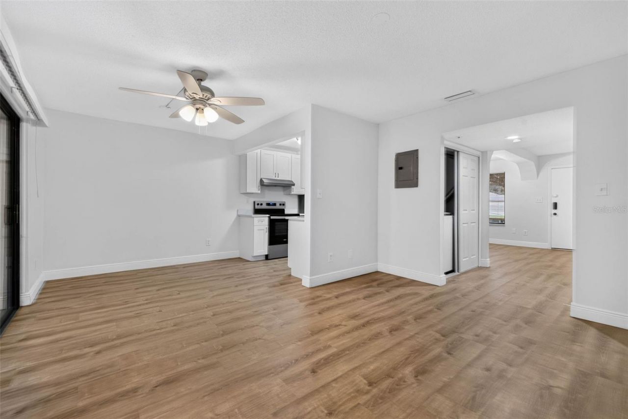 9005 Pebble Creek Drive , Tampa, FL 33647 Photo