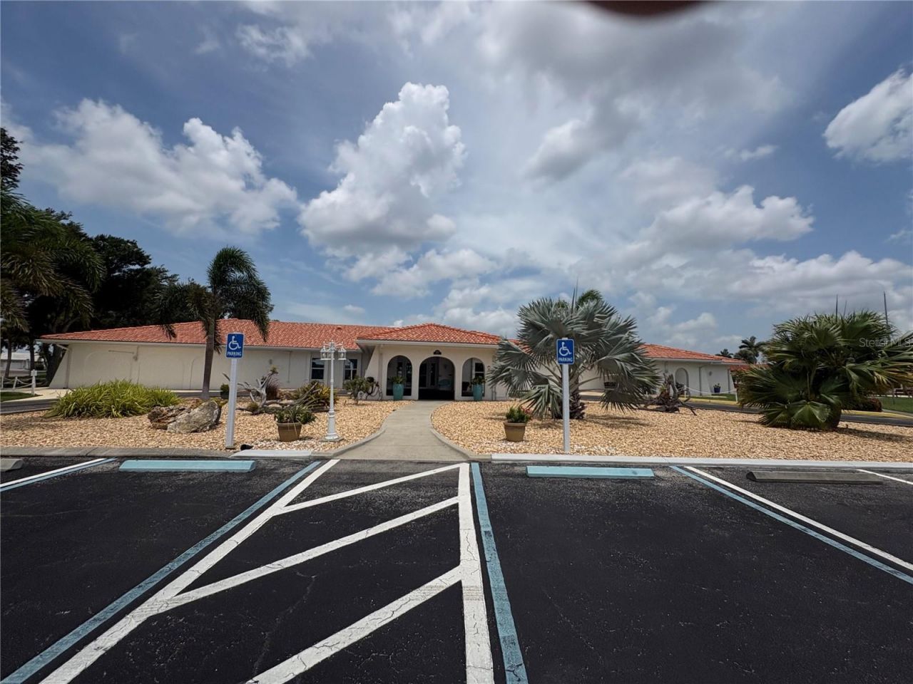 1612 S Elmwood Drive , Bradenton, FL 34208 Photo