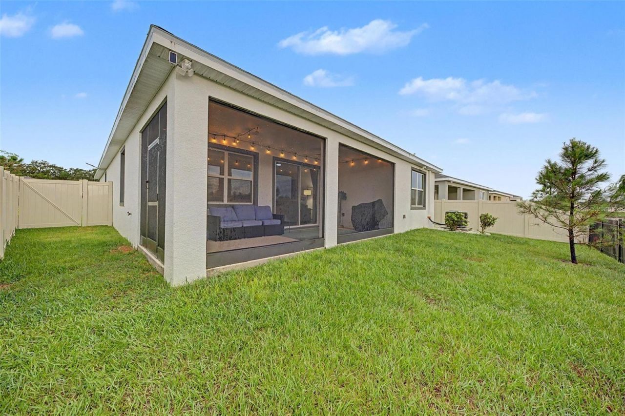 7815 Wheat Stone Drive , Zephyrhills, FL 33540 Photo