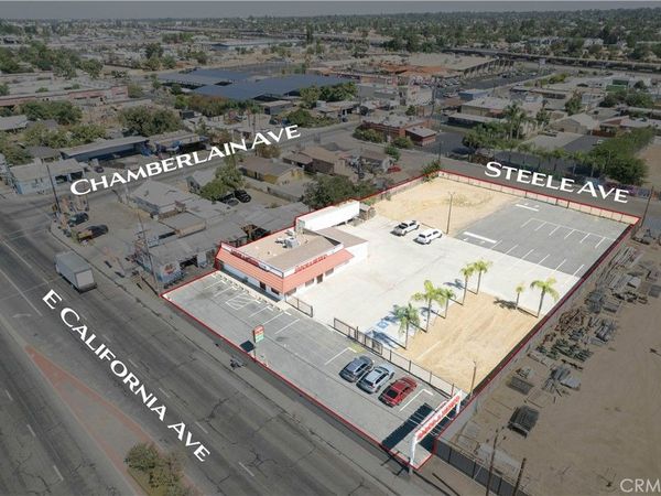 2112 E California , Bakersfield, CA 93307