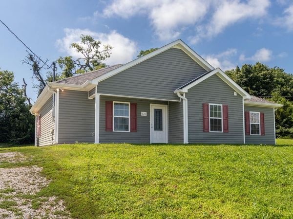 821 Verona Ave , Lewisburg, TN 37091