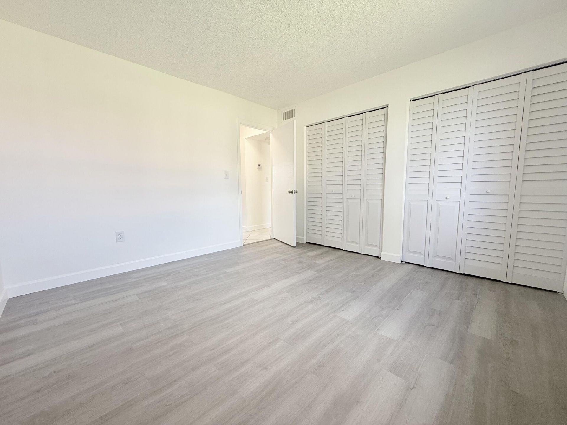 6106 Forest Hill Boulevard, Unit 204, West Palm Beach, FL 33415 Photo
