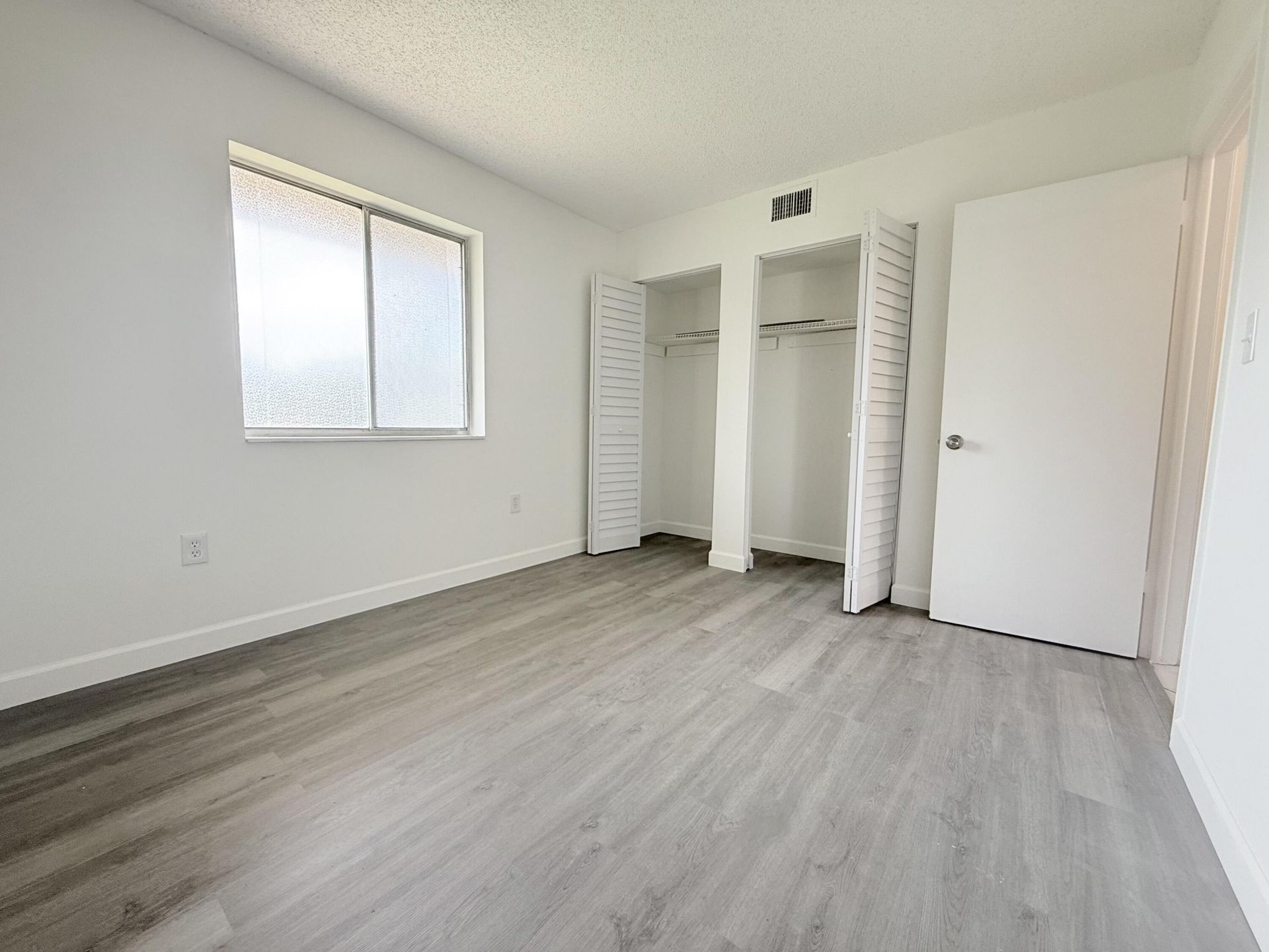 6106 Forest Hill Boulevard, Unit 204, West Palm Beach, FL 33415 Photo