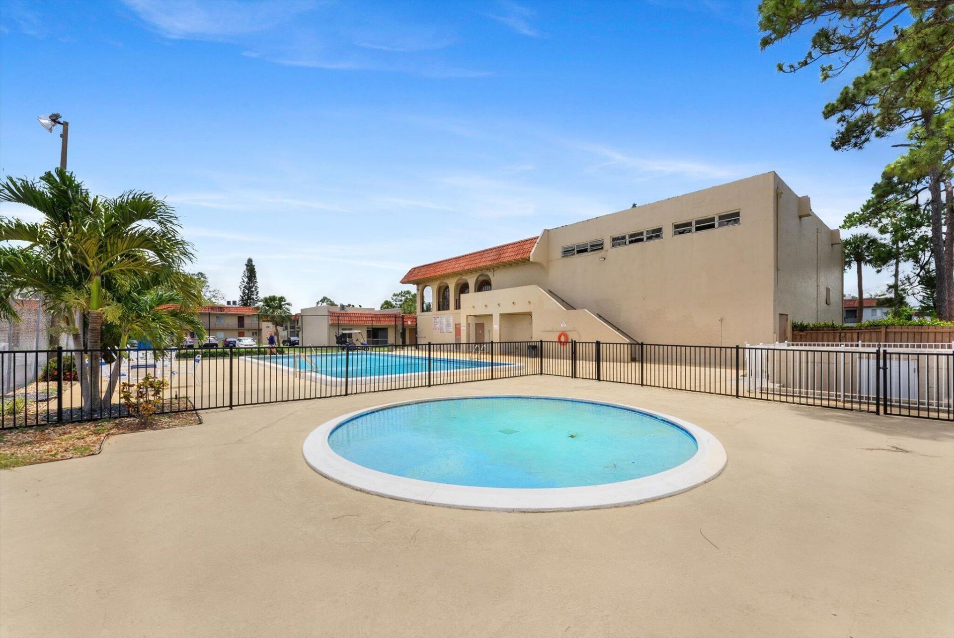 6106 Forest Hill Boulevard, Unit 204, West Palm Beach, FL 33415 Photo