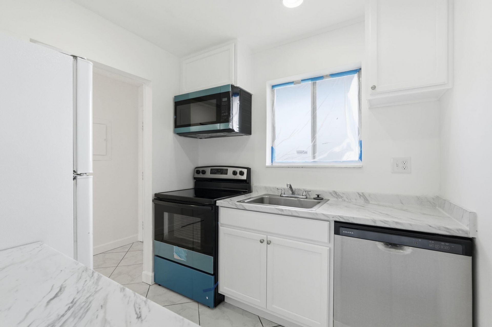 6106 Forest Hill Boulevard, Unit 204, West Palm Beach, FL 33415 Photo