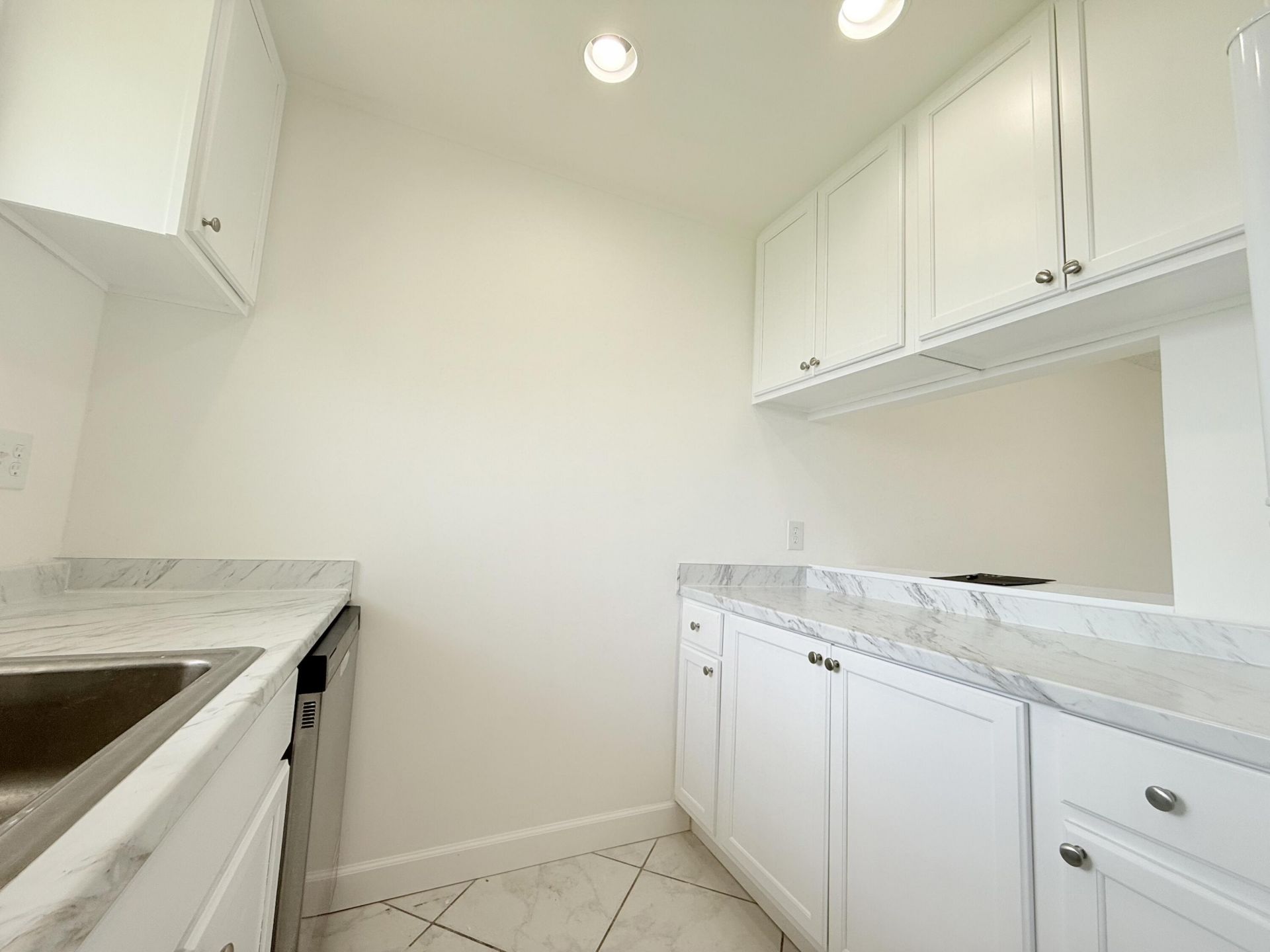 6106 Forest Hill Boulevard, Unit 204, West Palm Beach, FL 33415 Photo