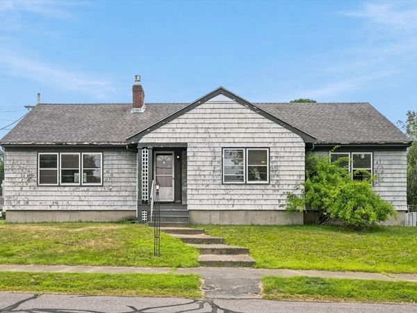 21 North Shore Ave, Danvers, MA 01923