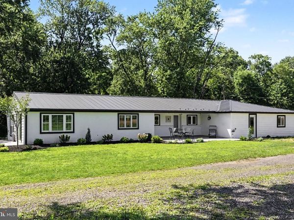 1104 BUCKS ROAD, PERKASIE, PA 18944