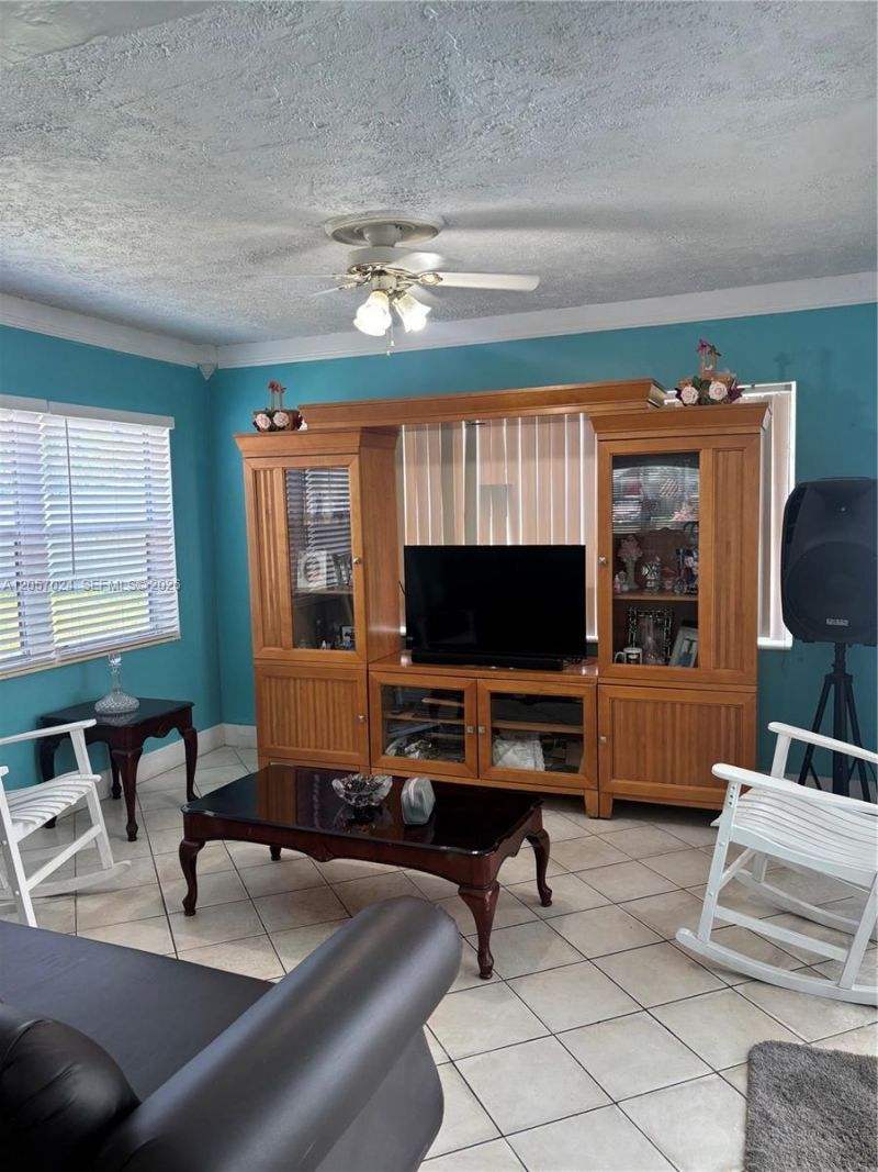 3410 SW 17th St , Fort Lauderdale, FL 33312 Photo