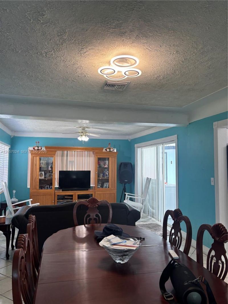 3410 SW 17th St , Fort Lauderdale, FL 33312 Photo
