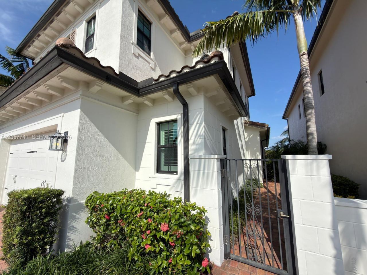 455 SW 113th Ln , Unit 455, Pembroke Pines, FL 33025 Photo