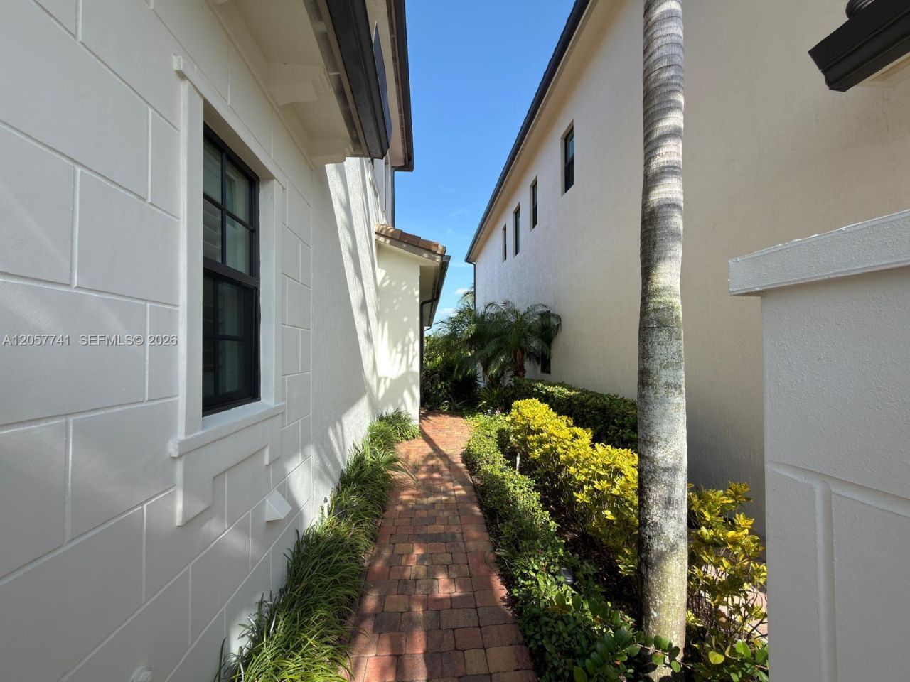 455 SW 113th Ln , Unit 455, Pembroke Pines, FL 33025 Photo