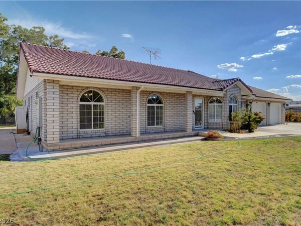 155 E Virginia Avenue, Overton, NV 89040