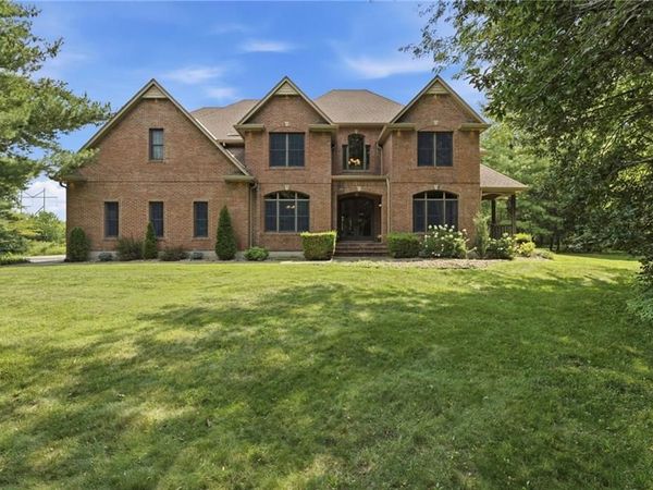 20215 S Grand Drive, Belton, MO 64012